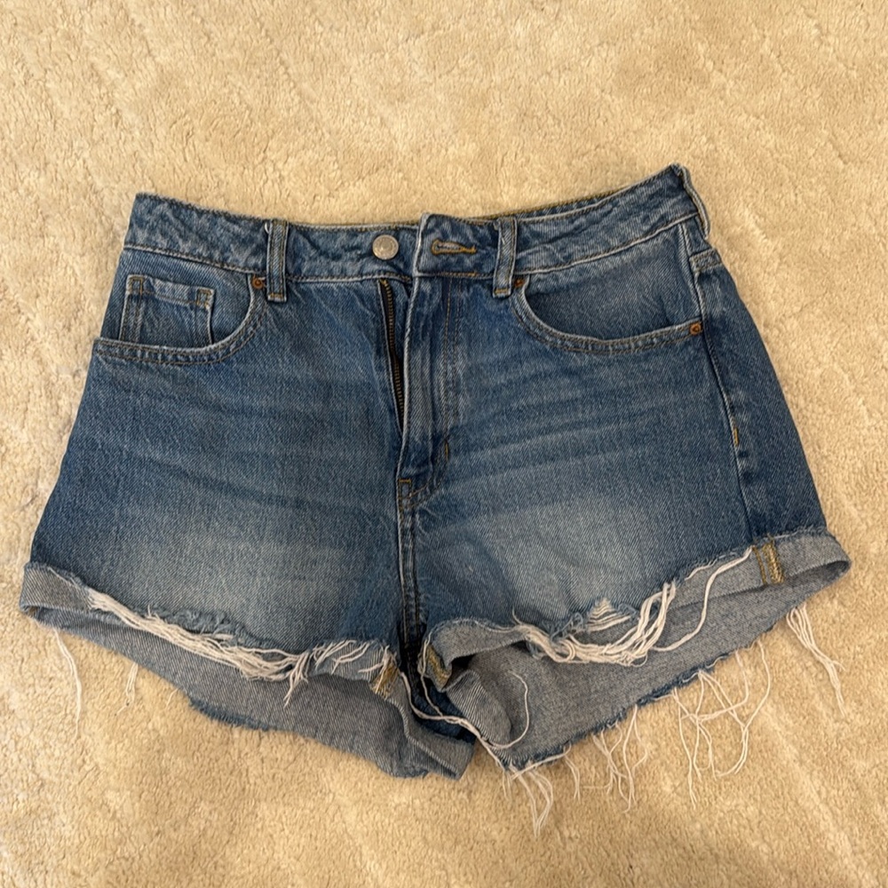 PacSun Mom Short distressed Jean shorts
